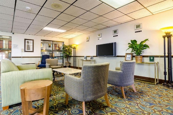 Quality Inn & Suites Salina image 19